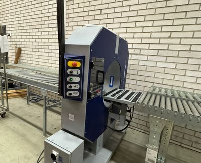 Robopac Compacta pakkimismasin
