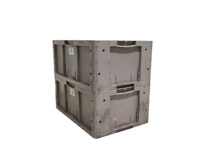 Kasutatud plastikust kast